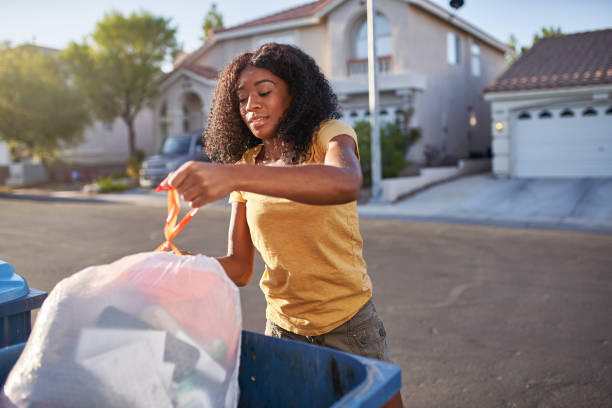 Best Construction Debris Removal  in Valley Springs, CA